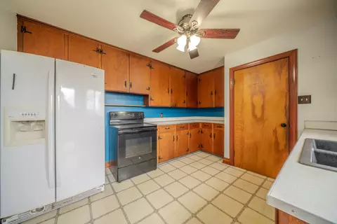 145 3rd St, Broadway, VA 22815 photo 5