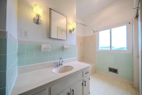 145 3rd St, Broadway, VA 22815 photo 11