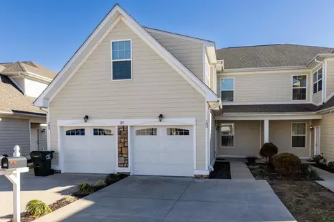 57 Windgate Cir #103, Fishersville, VA 22939