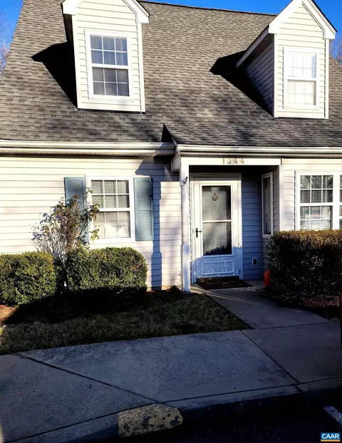 1344 Sycamore Ct, Charlottesville, VA 22901