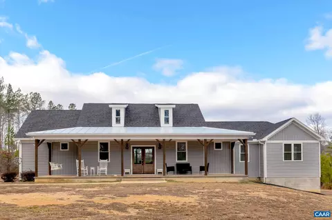 1487 Transco Rd, Scottsville, VA 24590