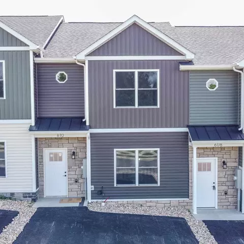 610 Zephyr Dr, Rockingham, VA 22801