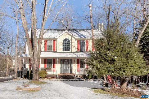 40 Woodlawn Dr, Palmyra, VA 22963