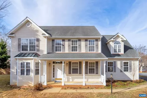 3205 S Chesterfield Ct S, Charlottesville, VA 22911