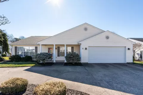 306 Greenwood Rd, Staunton, VA 24401