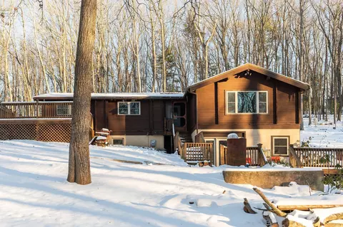 29 Crestwood Dr, Churchville, VA 24421