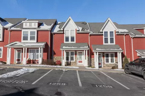 1259 Poets Ct, Harrisonburg, VA 22802