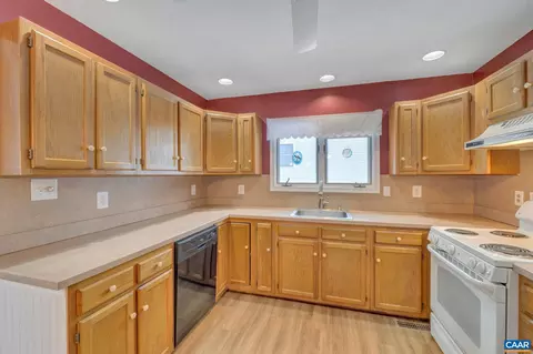 62 Riverside Dr, Palmyra, VA 22963 photo 12