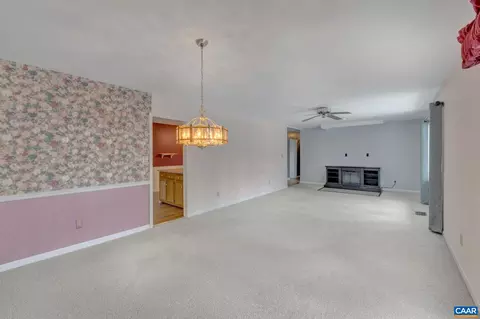 62 Riverside Dr, Palmyra, VA 22963 photo 9