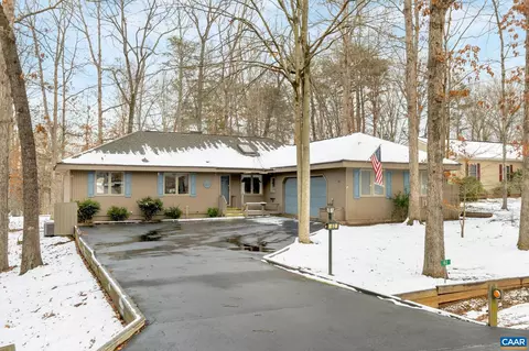 62 Riverside Dr, Palmyra, VA 22963 photo 2