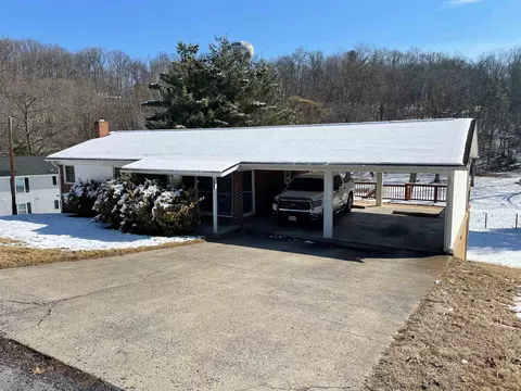 314 Shenandoah Ave, Edinburg, VA 22824