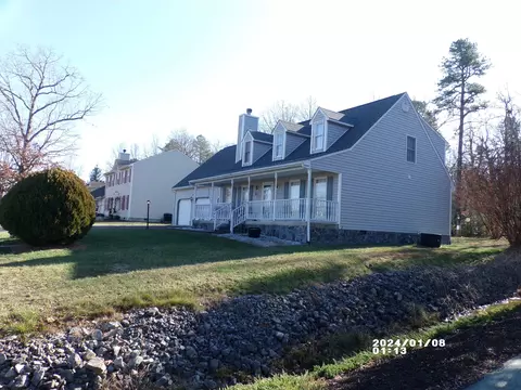 32 Springer Rd, Stuarts Draft, VA 24477 photo 3
