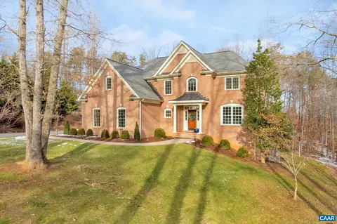 2940 Daventry Ln, Charlottesville, VA 22911