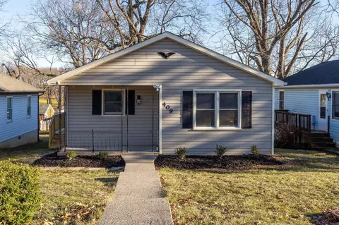 409 F St, Staunton, VA 24401