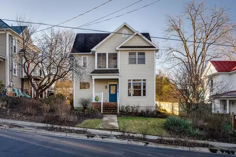 563 E Rock St E, Harrisonburg, VA 22802
