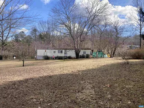 3884 Roosevelt Dr, North Garden, VA 22959
