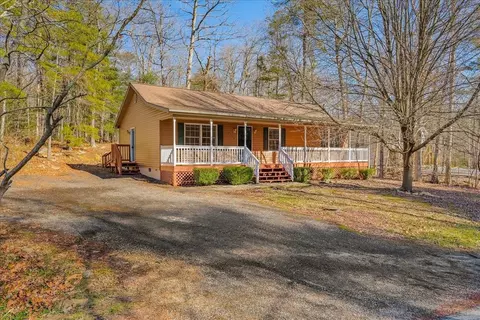 2634 Hawksbill Rd, Mcgaheysville, VA 22840