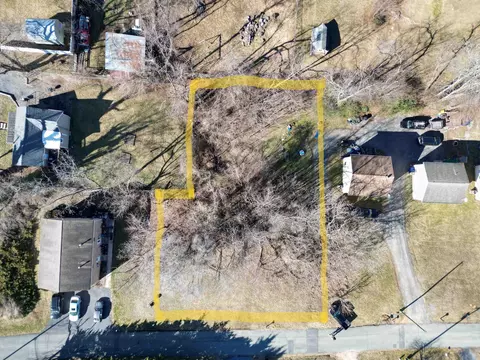 126 Guy St, Staunton, VA 24401