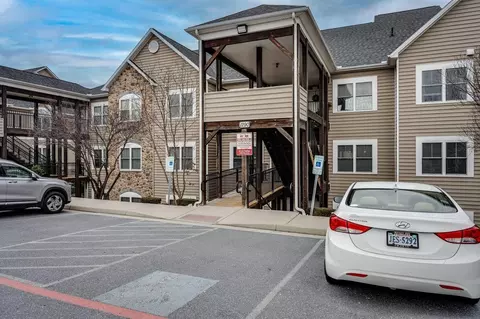 1290 Constitution Ct #102, Harrisonburg, VA 22802