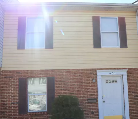 663 Northfield Ct, Harrisonburg, VA 22802