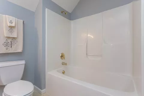 334 Divide Ln, Mathias, WV 26812 photo 17