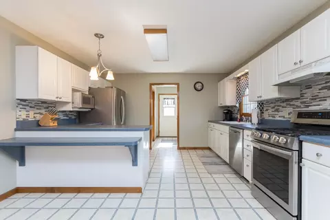 334 Divide Ln, Mathias, WV 26812 photo 9