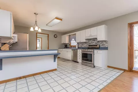 334 Divide Ln, Mathias, WV 26812 photo 14