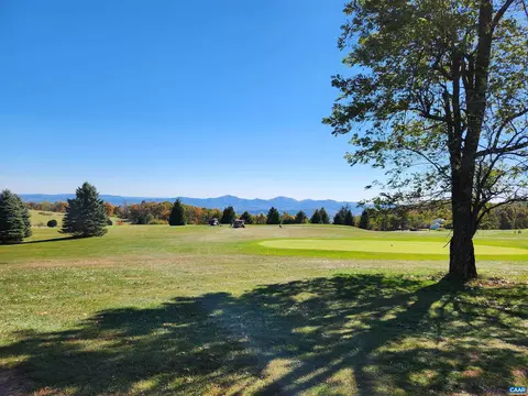 Howardsville Tpke, Afton, VA 22920
