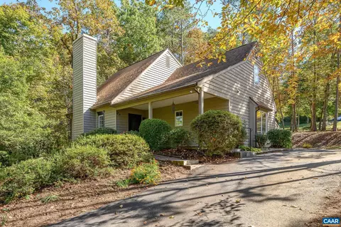 1435 Gray Stone Ct, Charlottesville, VA 22902