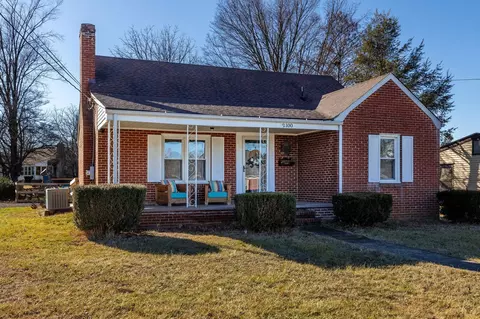 2100 Chase Ave, Waynesboro, VA 22980