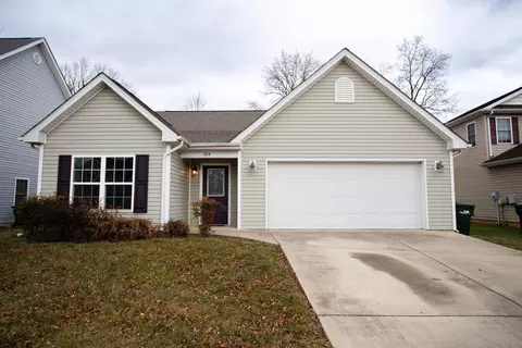 304 Evershire St, Waynesboro, VA 22980