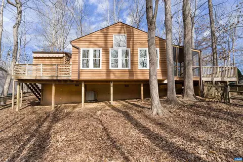 47 Laguna Rd, Palmyra, VA 22963 photo 2