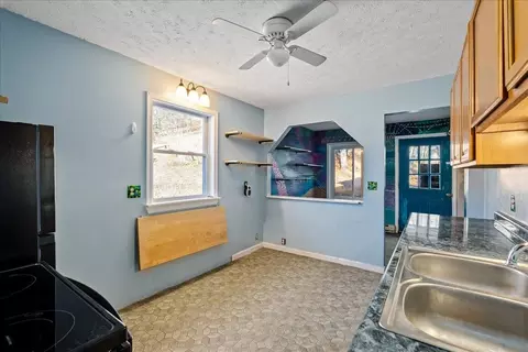132 Sharp Hill Ln, Hinton, VA 22831 photo 8