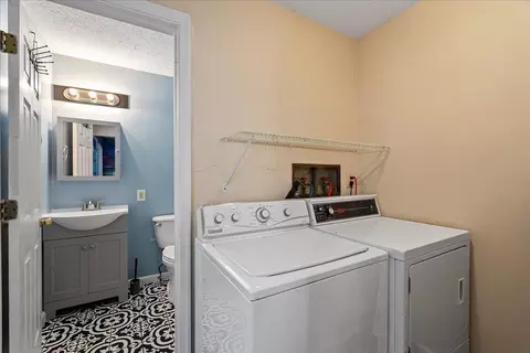 132 Sharp Hill Ln, Hinton, VA 22831 photo 16