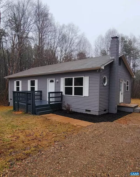 1836 Mt Pleasant Church Rd, Mineral, VA 23117