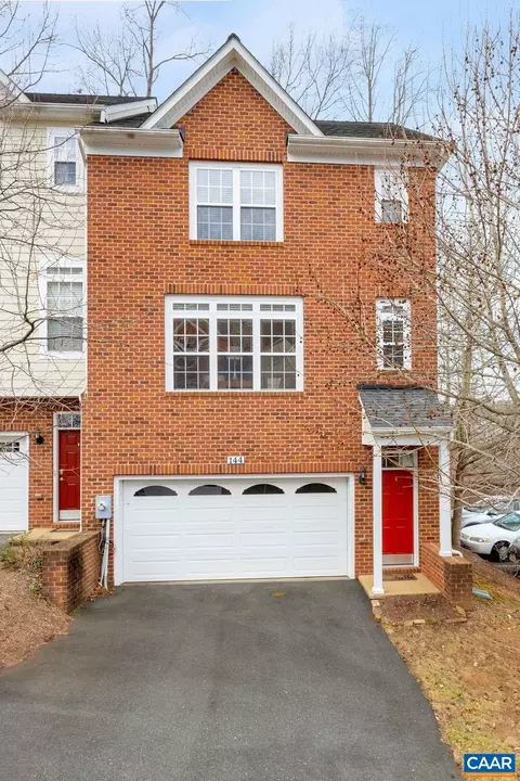 144 Brookwood Dr, Charlottesville, VA 22902