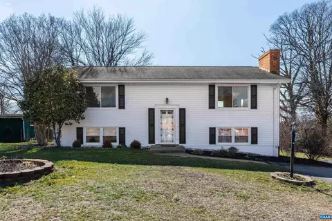 105 Deerwood Rd, Charlottesville, VA 22911