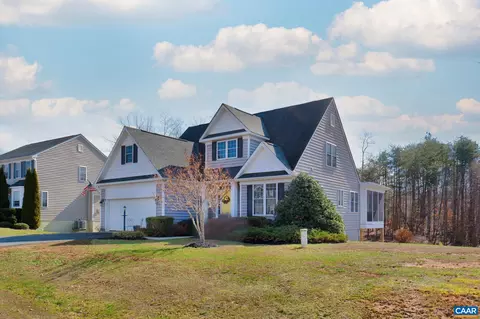 592 Indigo Ln, Troy, VA 22974