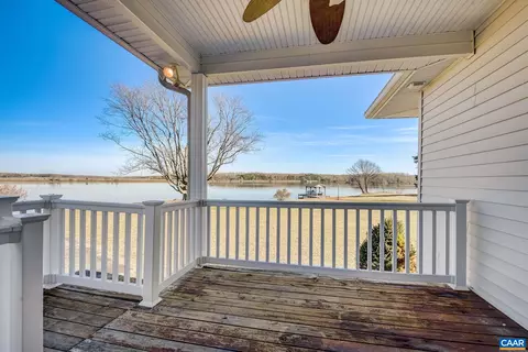 82 Browns Point Ln, Bumpass, VA 23024 photo 9