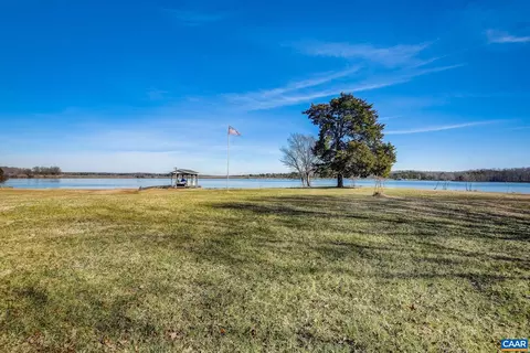 82 Browns Point Ln, Bumpass, VA 23024 photo 29