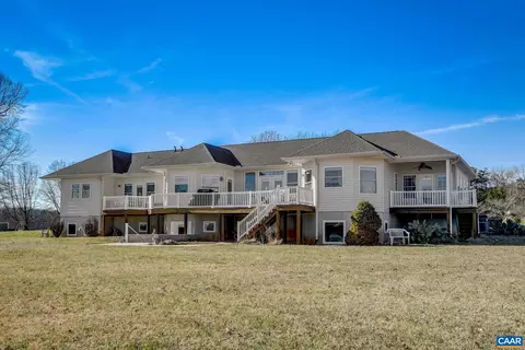82 Browns Point Ln, Bumpass, VA 23024 photo 3