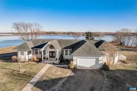 82 Browns Point Ln, Bumpass, VA 23024 photo 31
