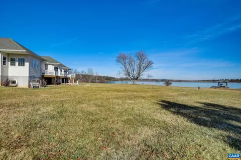 82 Browns Point Ln, Bumpass, VA 23024 photo 28