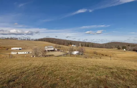 85 87 Curry Rd, Mount Solon, VA 22843 photo 9