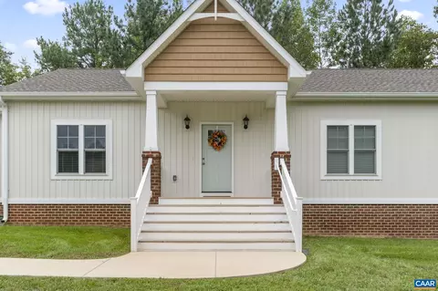 44 Dailey Ln, Bumpass, VA 23024 photo 2
