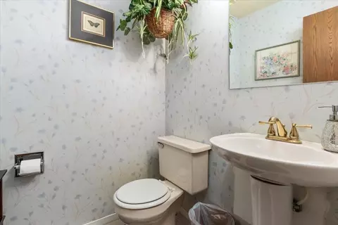 437 B King St #B, Basye, VA 22810 photo 10