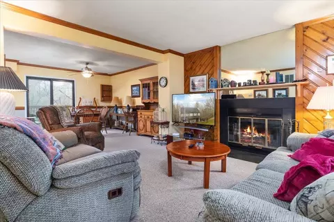 437 B King St #B, Basye, VA 22810 photo 4