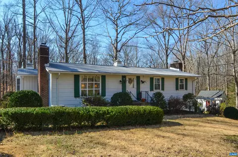 332 Point Of Fork Rd, Fork Union, VA 23055