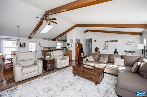 Living - 109 Otterview Rd, Forest, VA 24551 photo 2 of 11