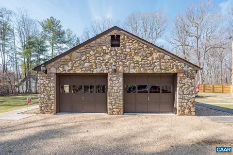 Exterior - 109 Otterview Rd, Forest, VA 24551 photo 15 of 19